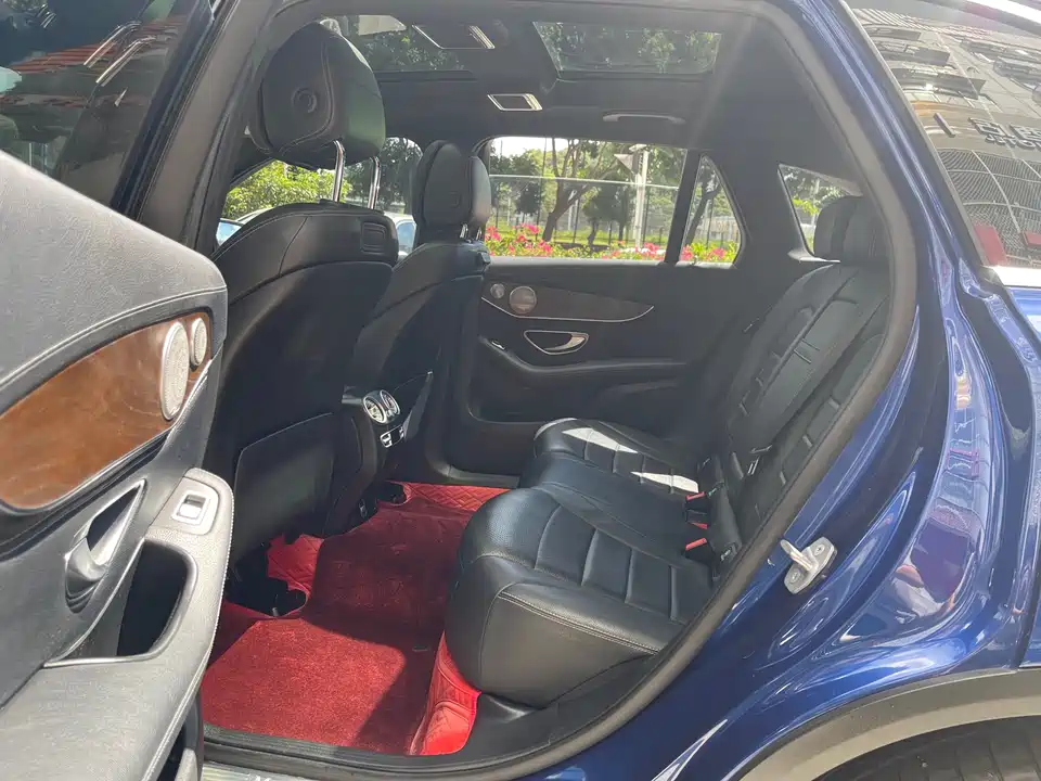 Mercedes-Benz GLC Mercedes-Benz GLC