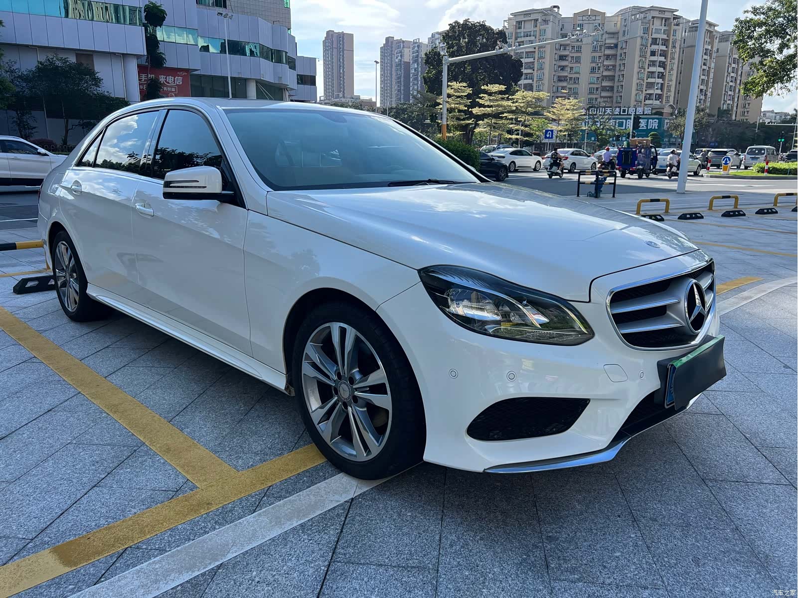 Mercedes-Benz E-Class, 2015 3