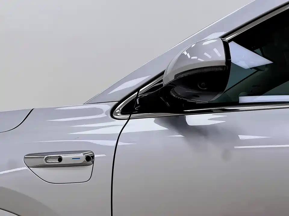 AITO Ask the world M7