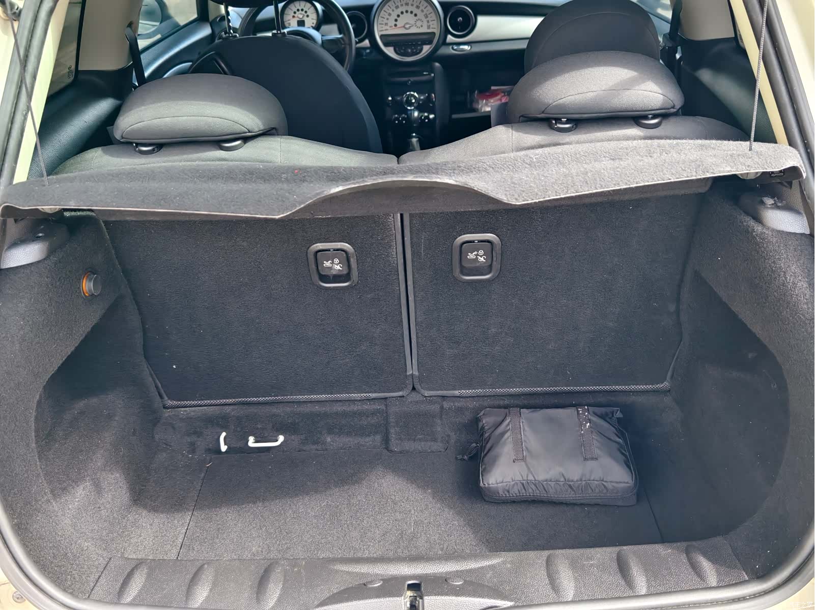 Mini ONE, 2013 10