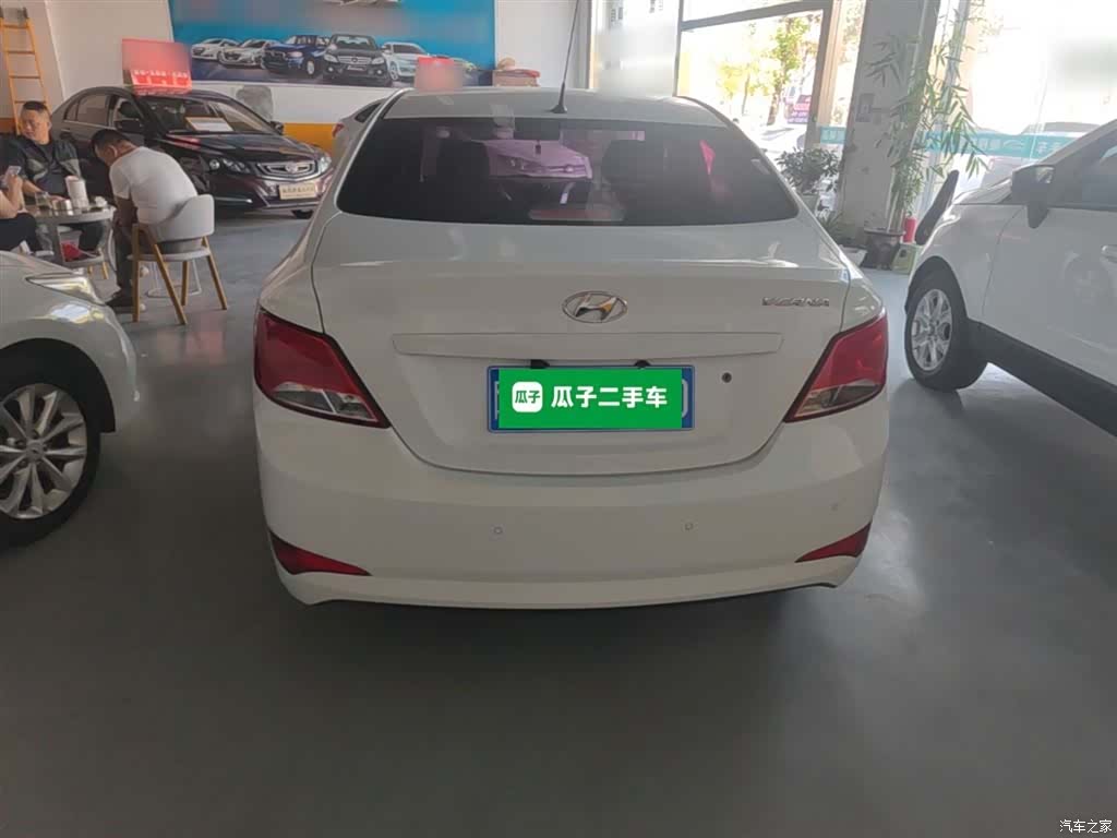Hyundai GLS, 2015 6