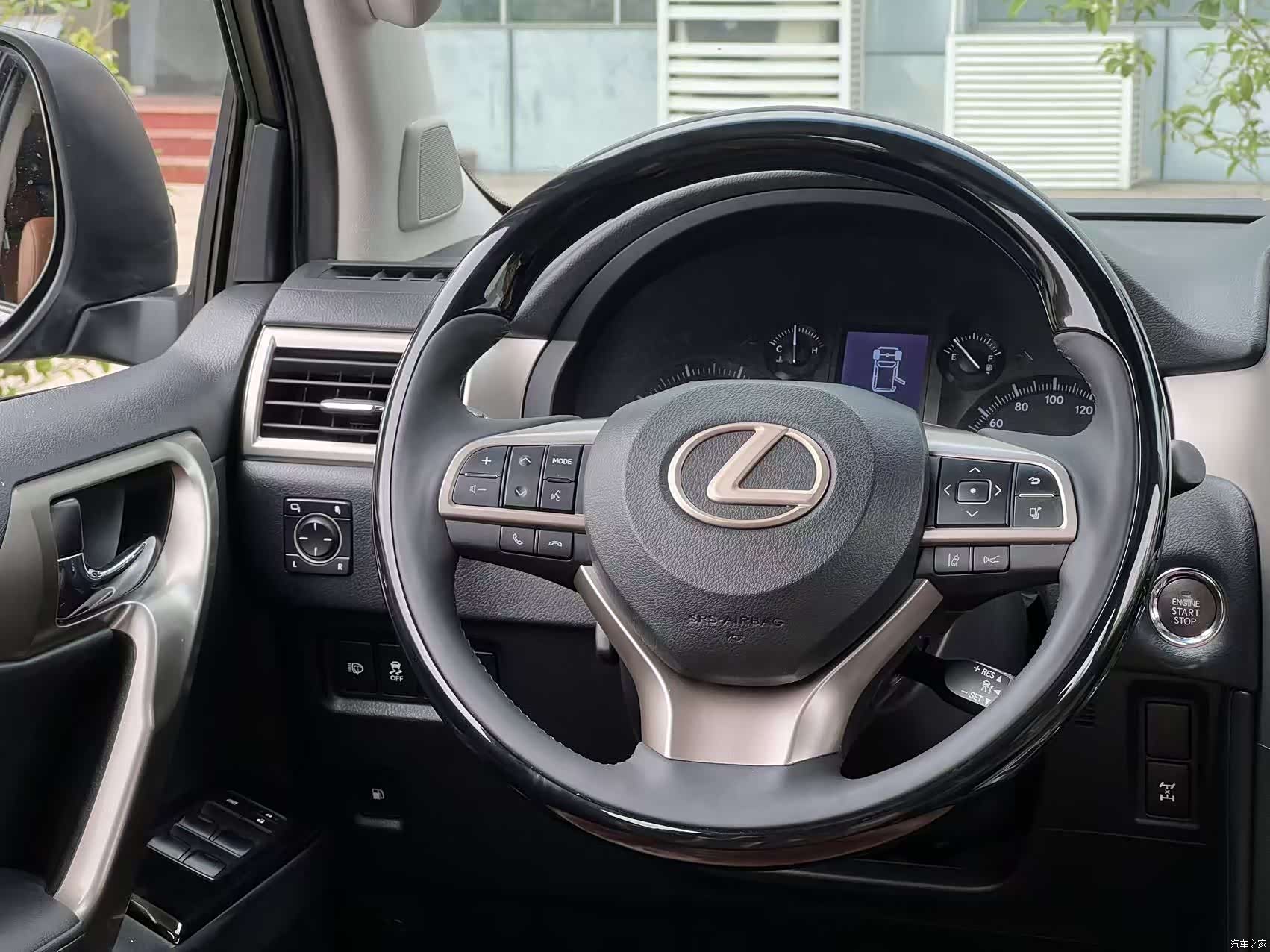 Lexus GX, 2015 17