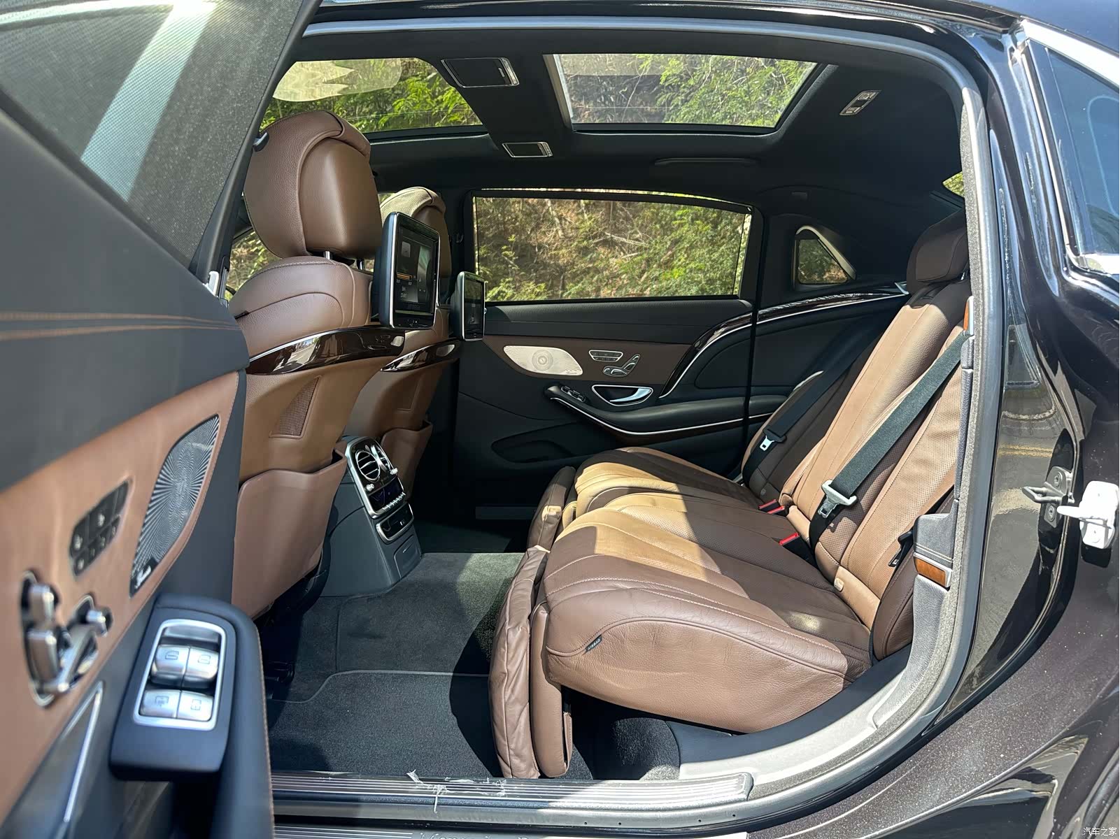 Maybach S-Class, 2016 15