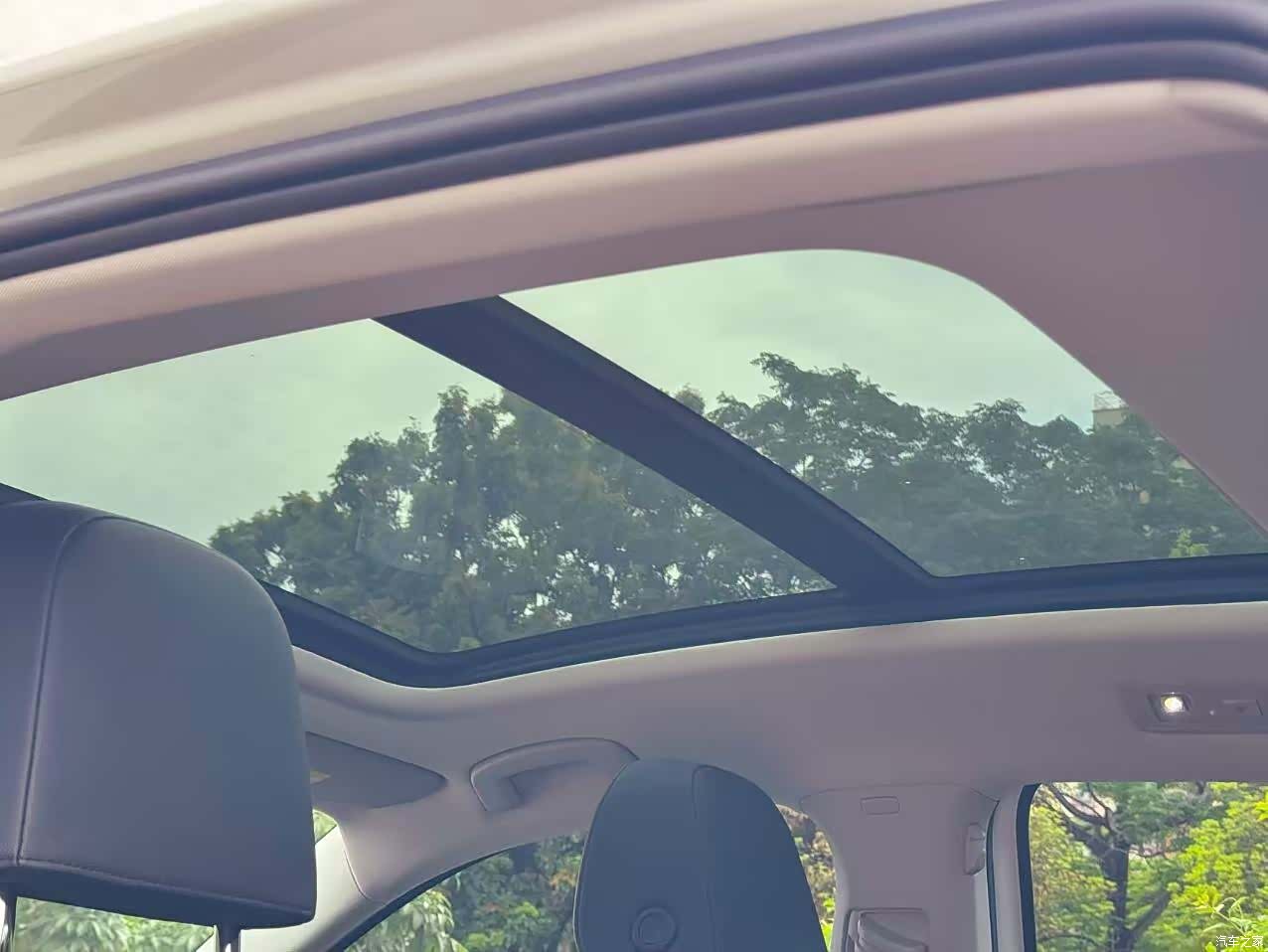 Volkswagen Sagitar, 2021 16
