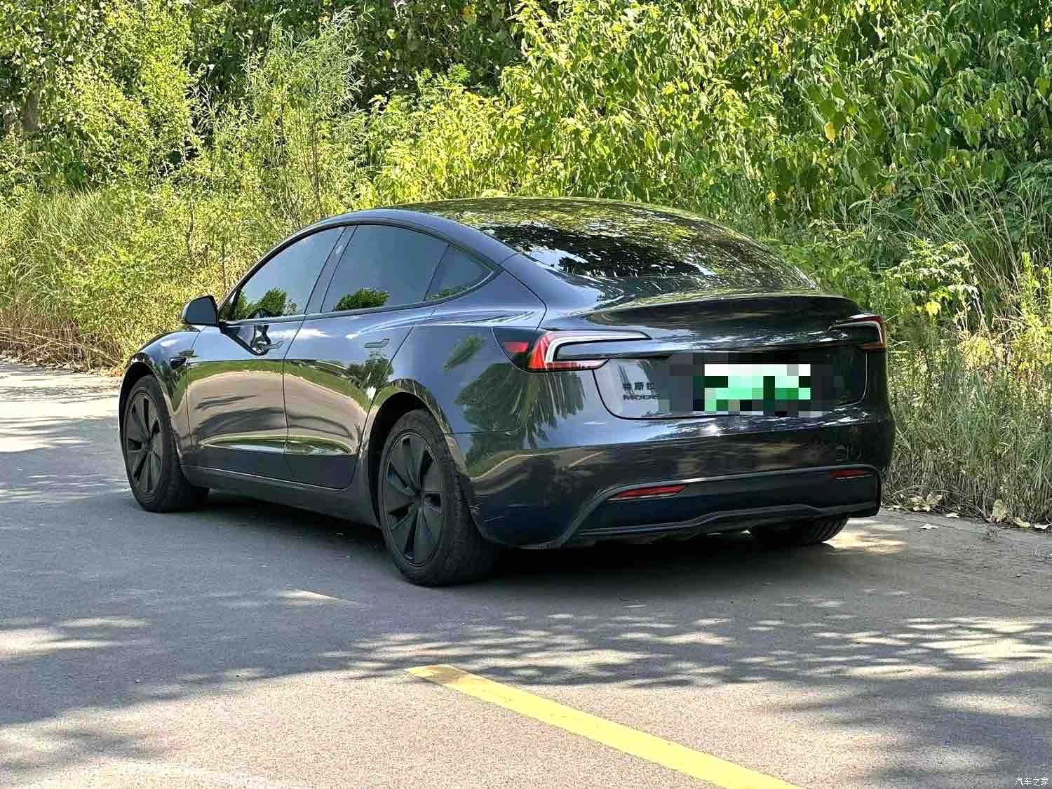 Tesla Model 3, 2024 все фото