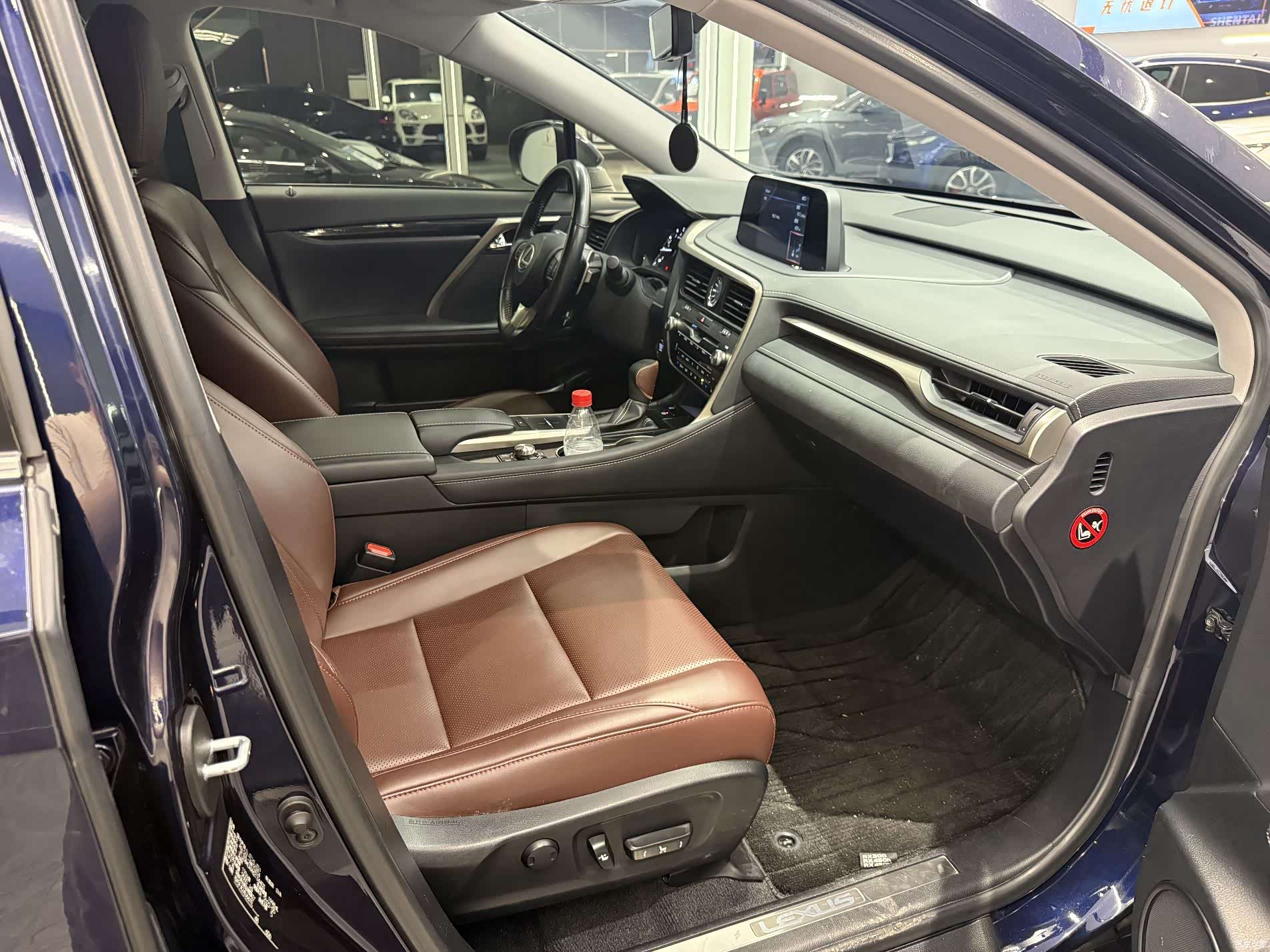Lexus RX, 2022 7
