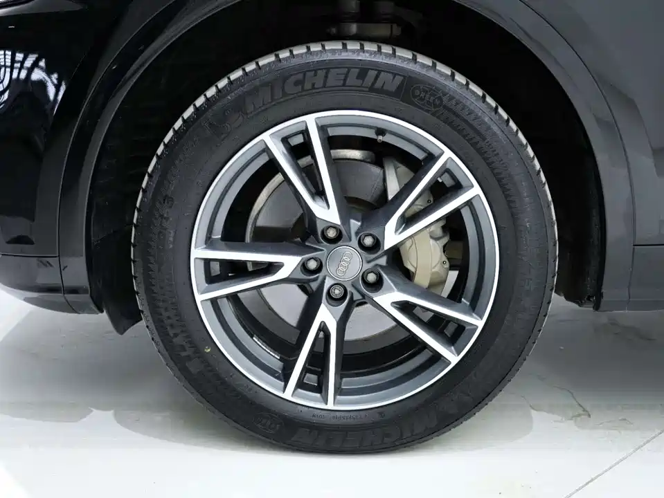 Audi Q5L Audi Q5L