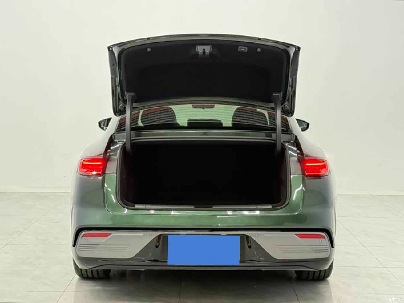 Geely 8, 2025 15