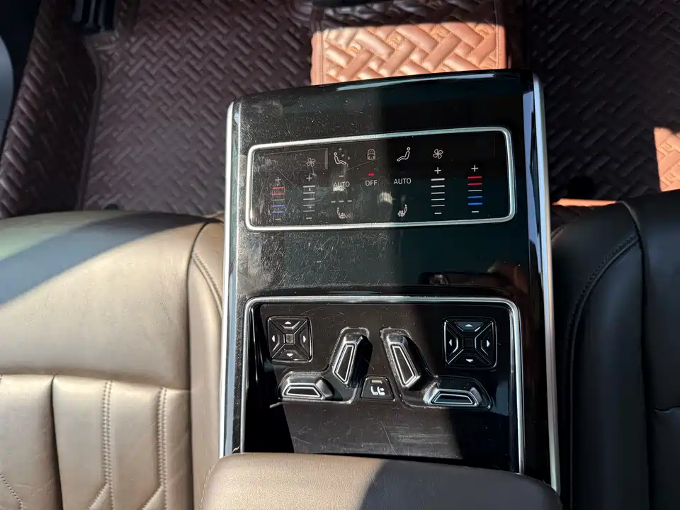 Audi A8 Audi A8