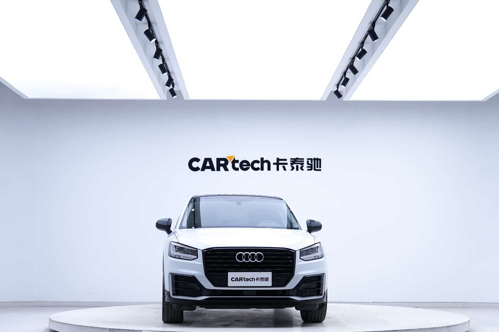 Audi Q2L, 2021 7