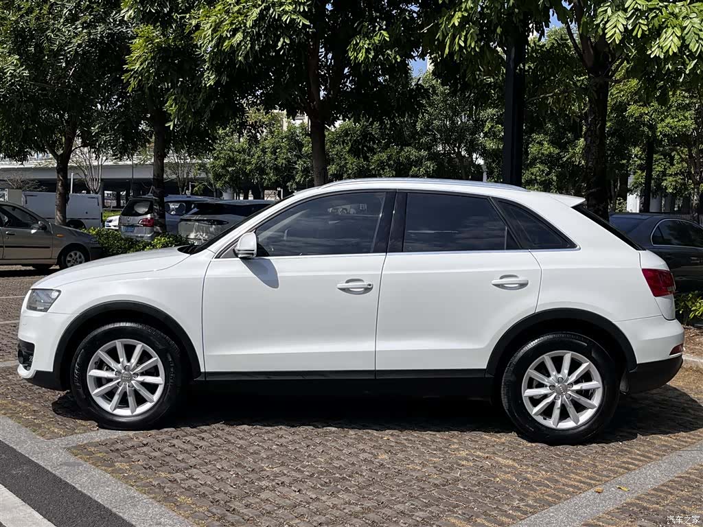 Audi Q3, 2016 9