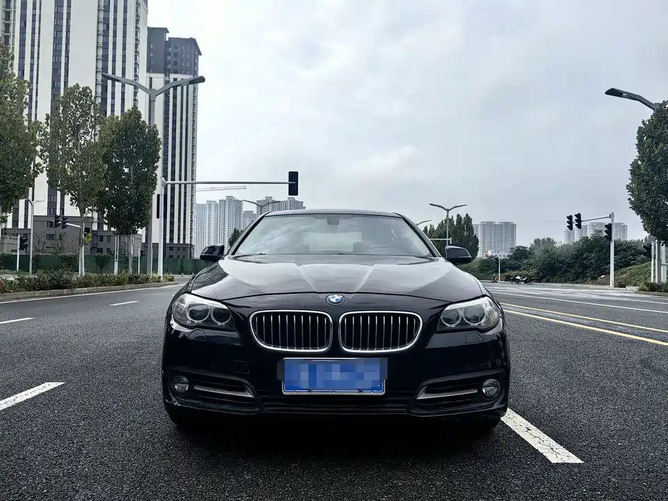 BMW 5 series BMW 5 series