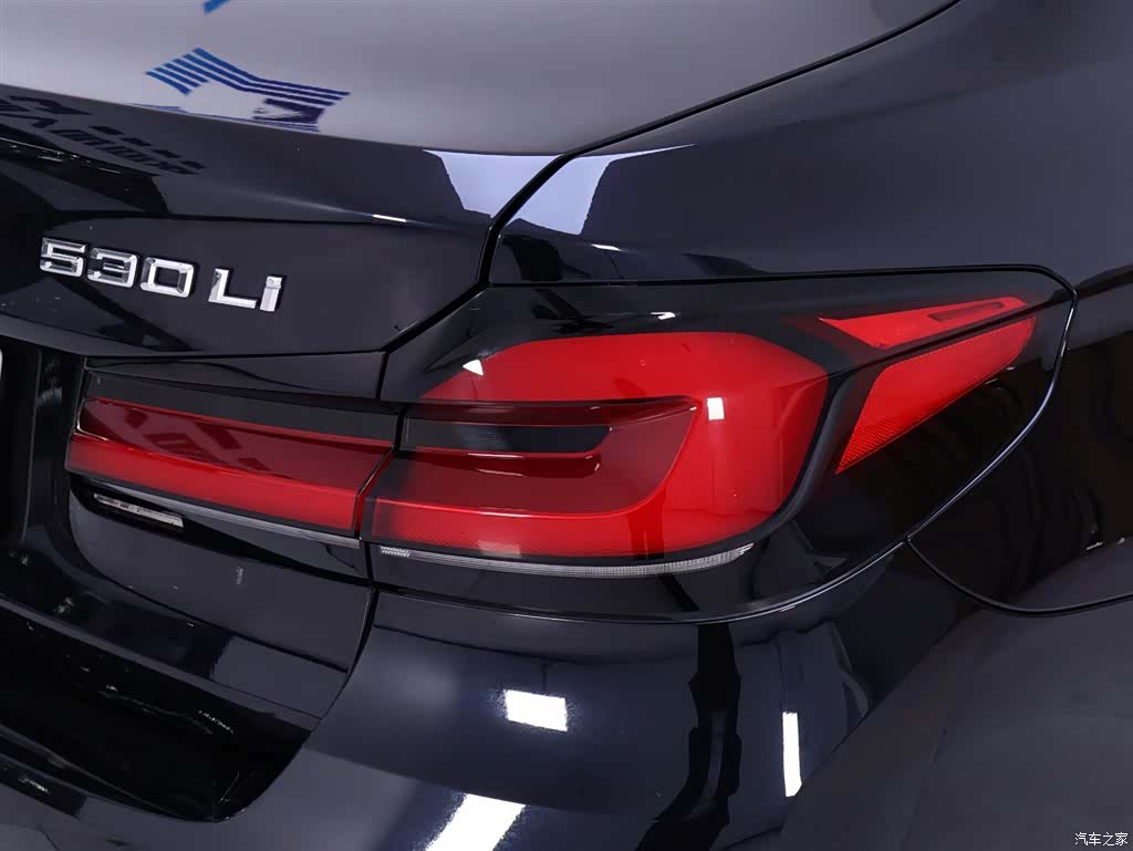 BMW 5 Series, 2021 9