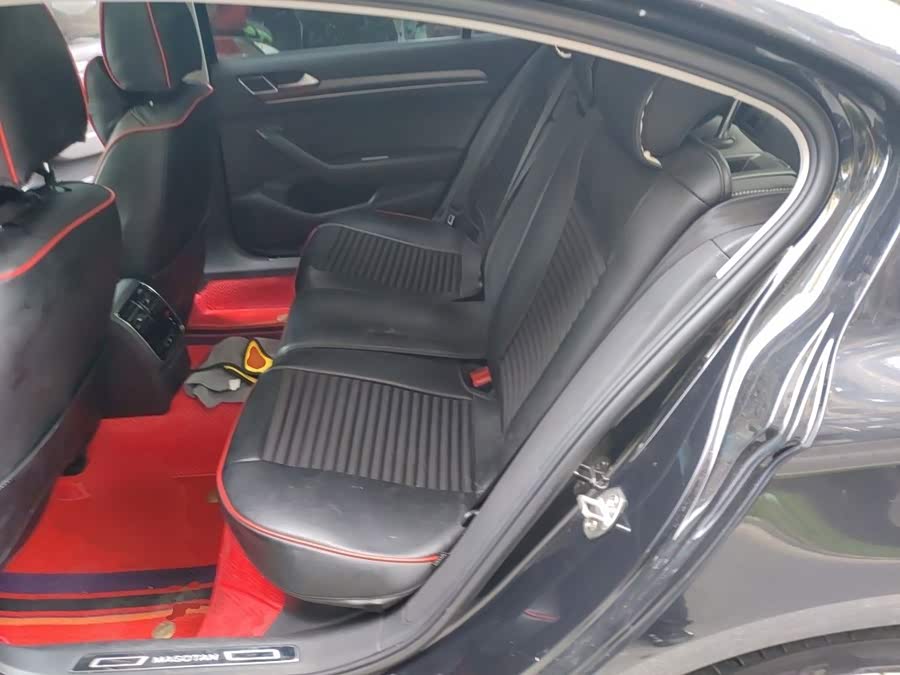 Volkswagen Magotan 2022, фото 13