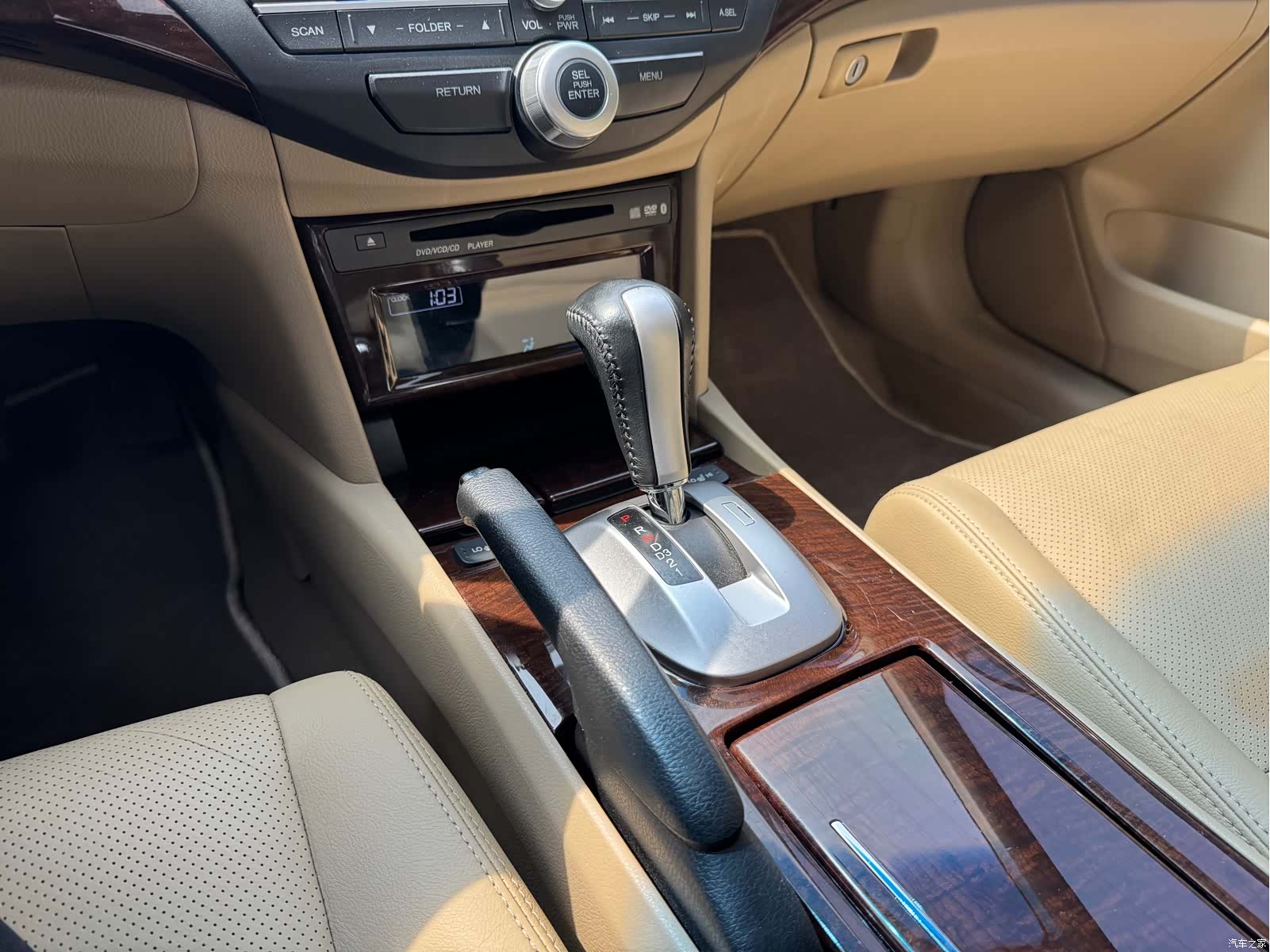 Honda Accord, 2013 10