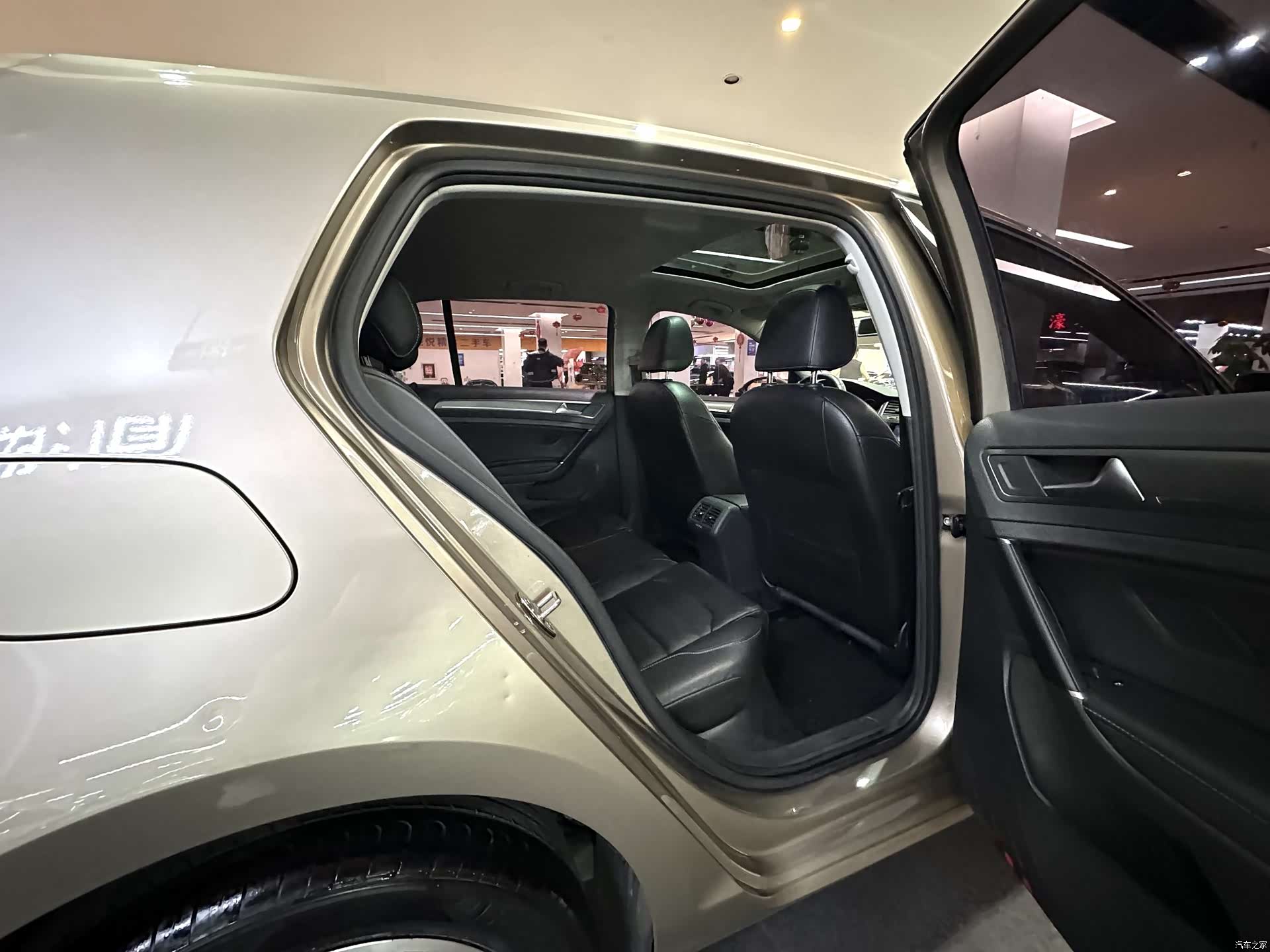 Volkswagen Golf, 2016 23