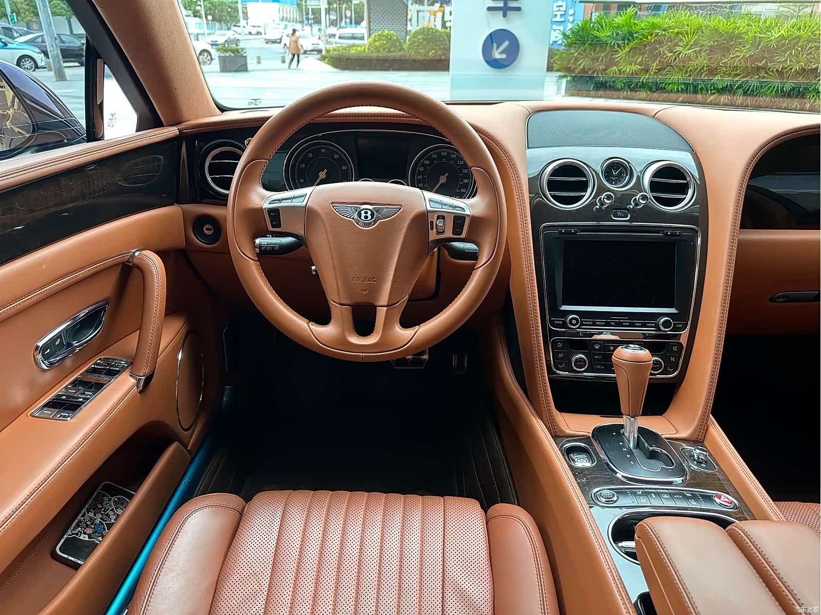 Bentley Flying Spur, 2018 11