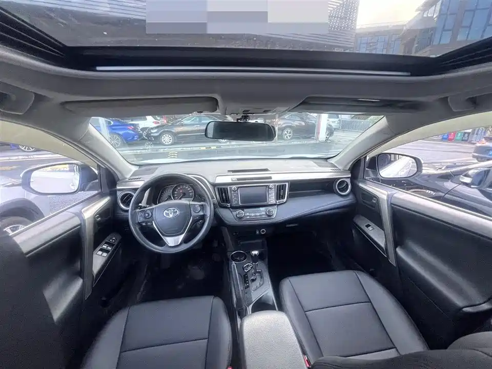 Toyota RAV4 Rongfang