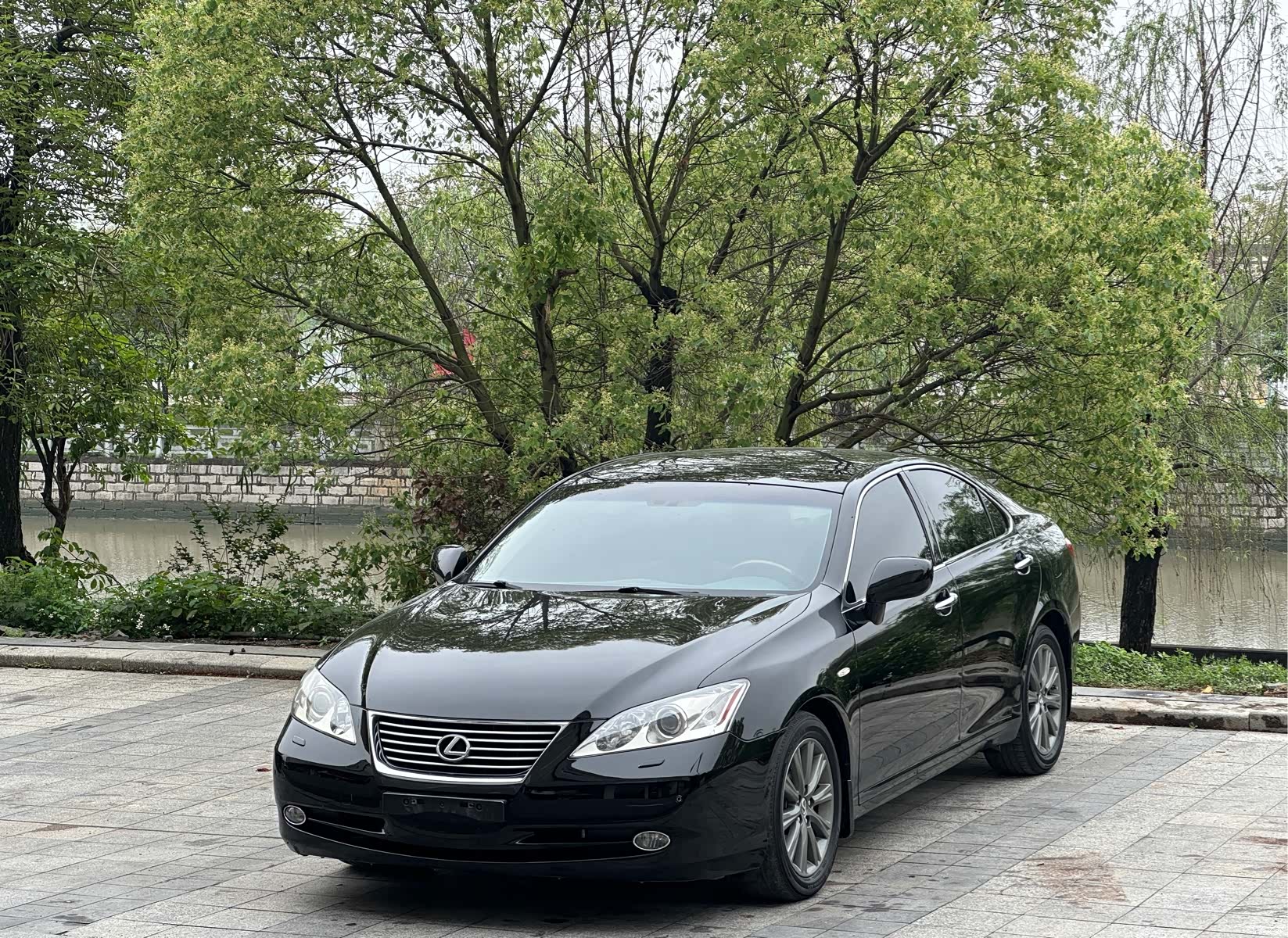Lexus ES, 2009 1