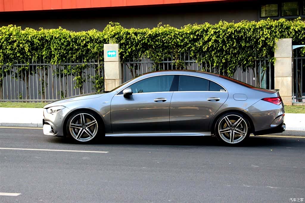 Mercedes-Benz CLA, 2023 3