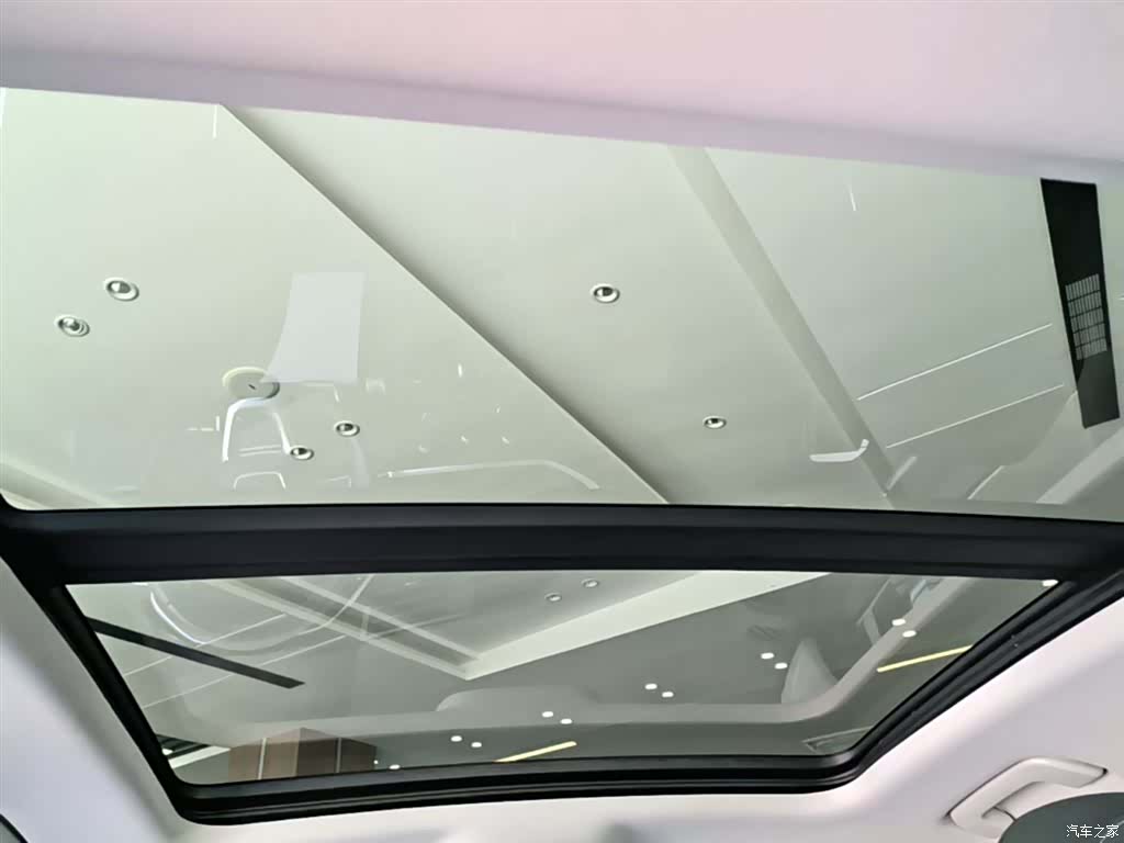 Audi Q3, 2023 18
