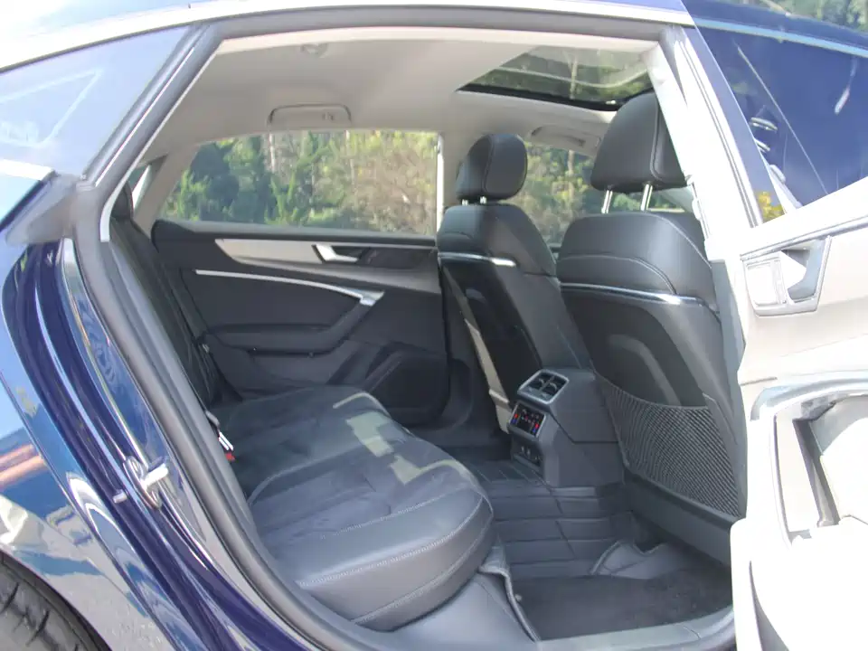 Audi A7L Audi A7L