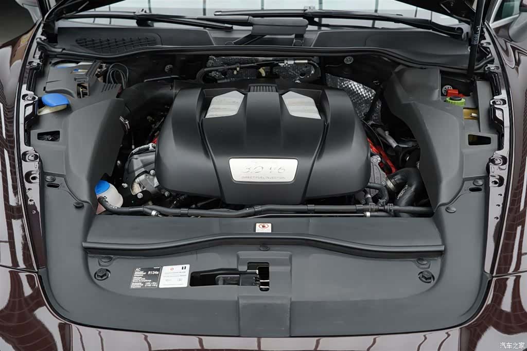 Porsche Cayenne, 2014 30