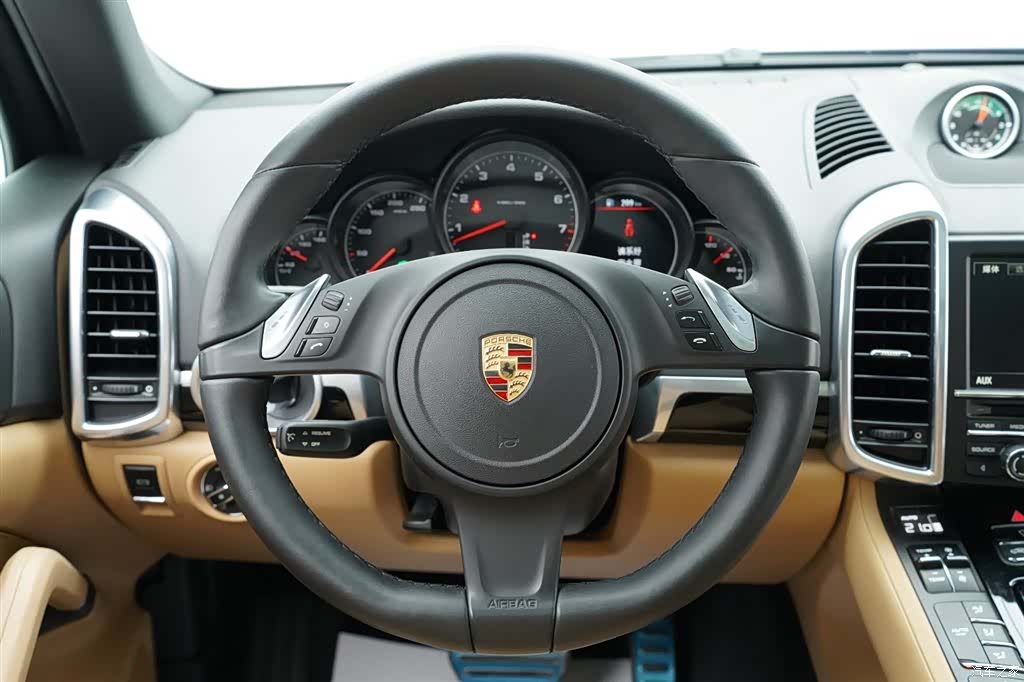 Porsche Cayenne, 2014 6