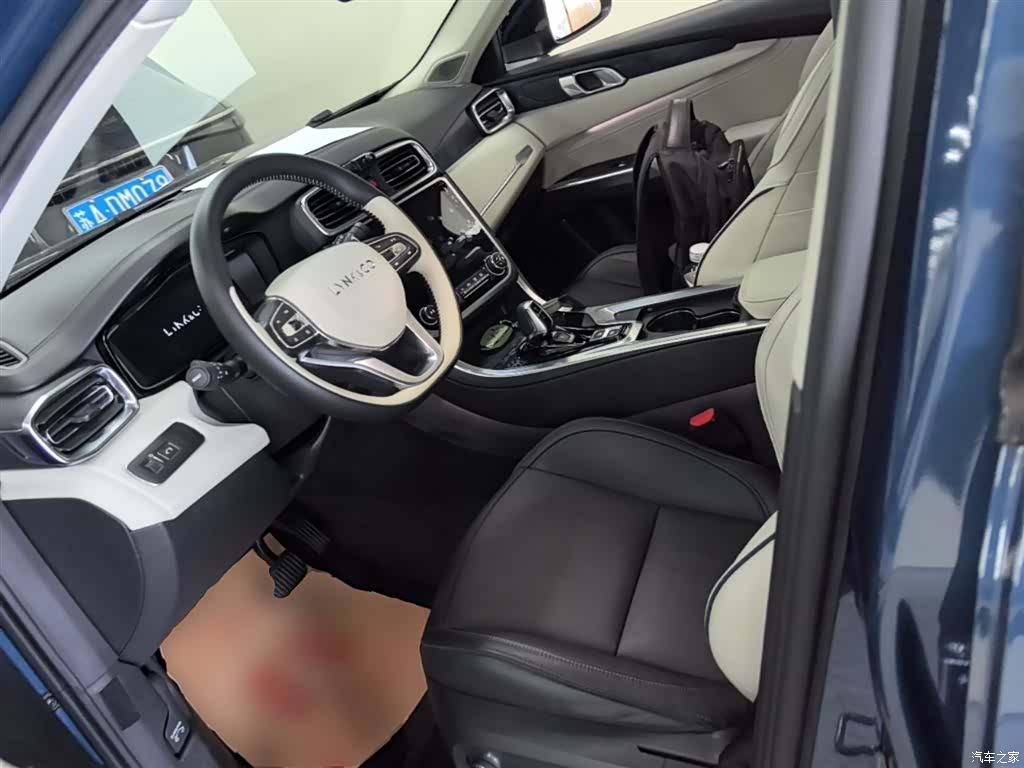 Lynk & Co 01, 2018 15