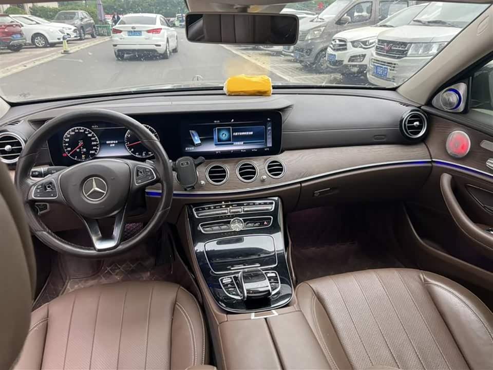 Mercedes-Benz E-class Mercedes-Benz E-class