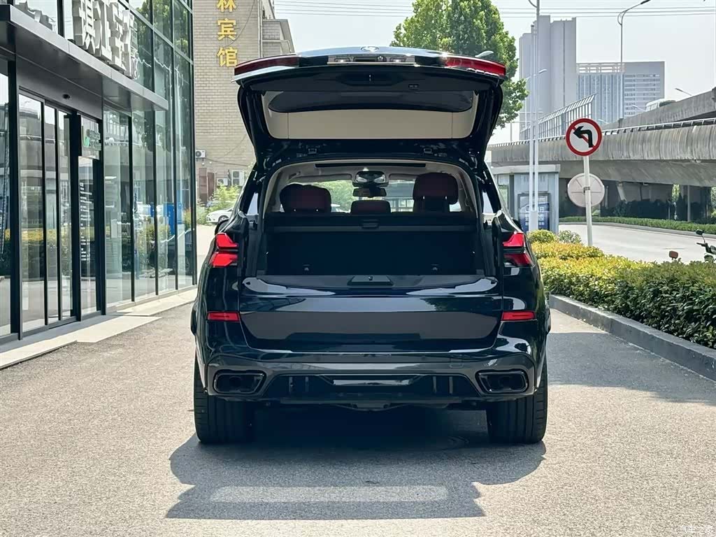 BMW X5, 2024 14