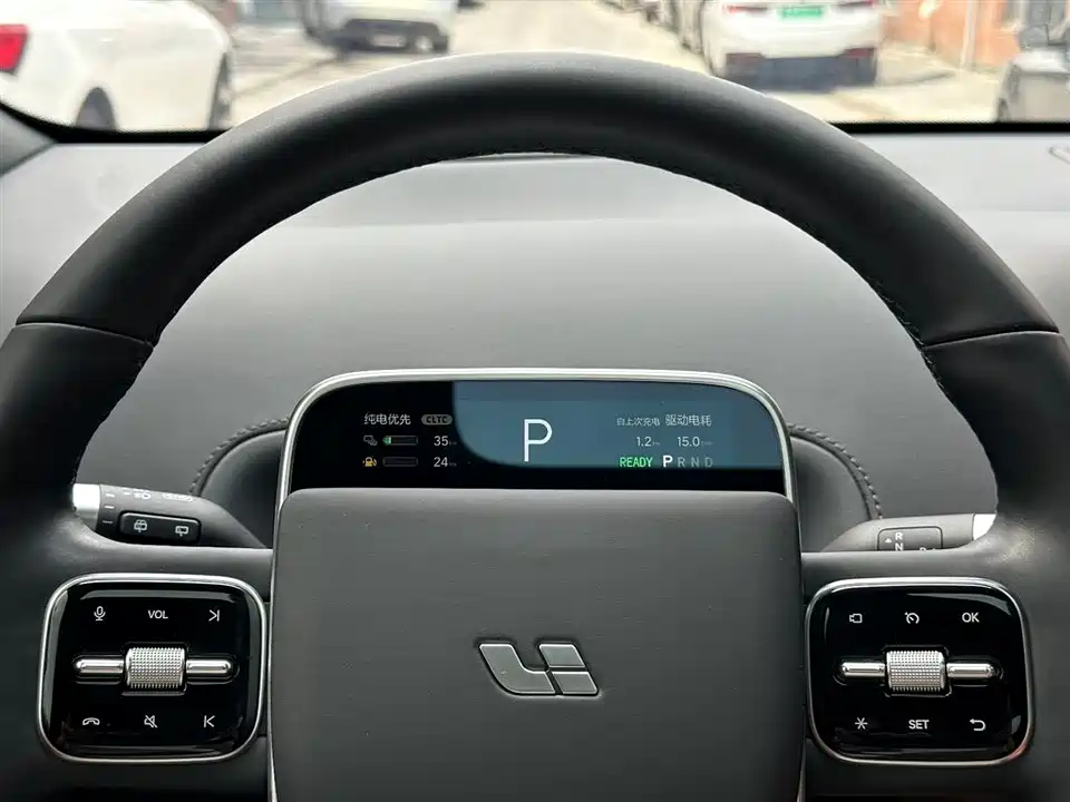 Li Auto Ideal L7