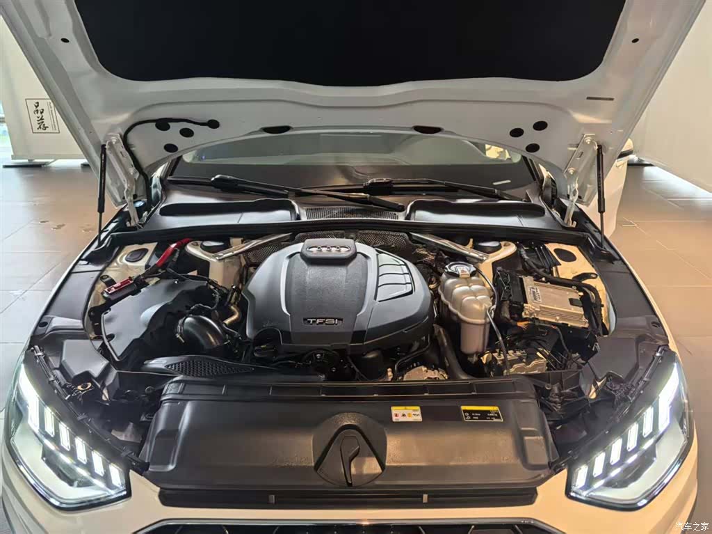 Audi A4L, 2022 17