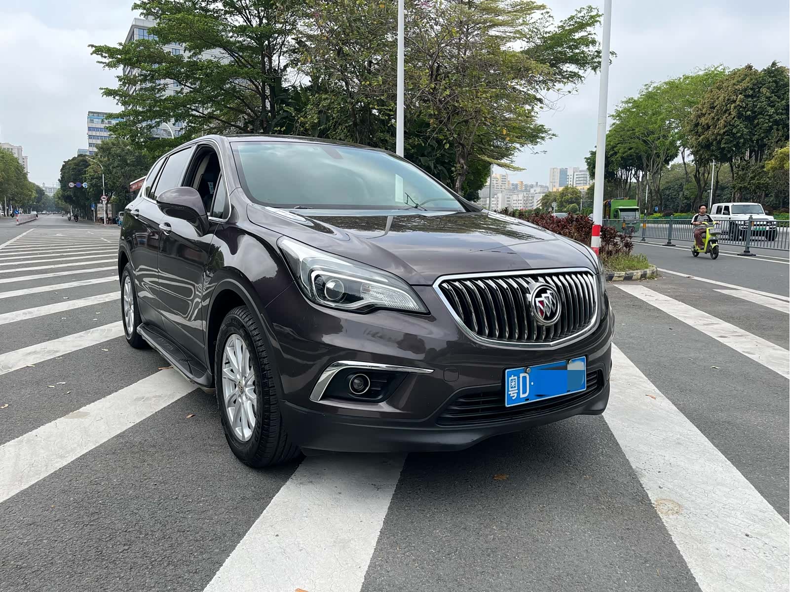 Buick Envision Plus, 2015 3