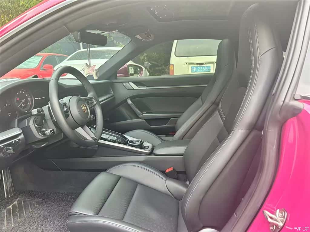 Porsche 911, 2024 4
