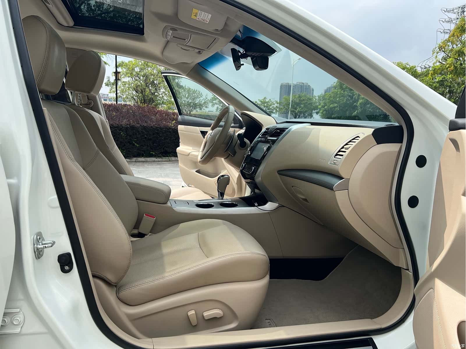 Nissan Teana, 2017 11