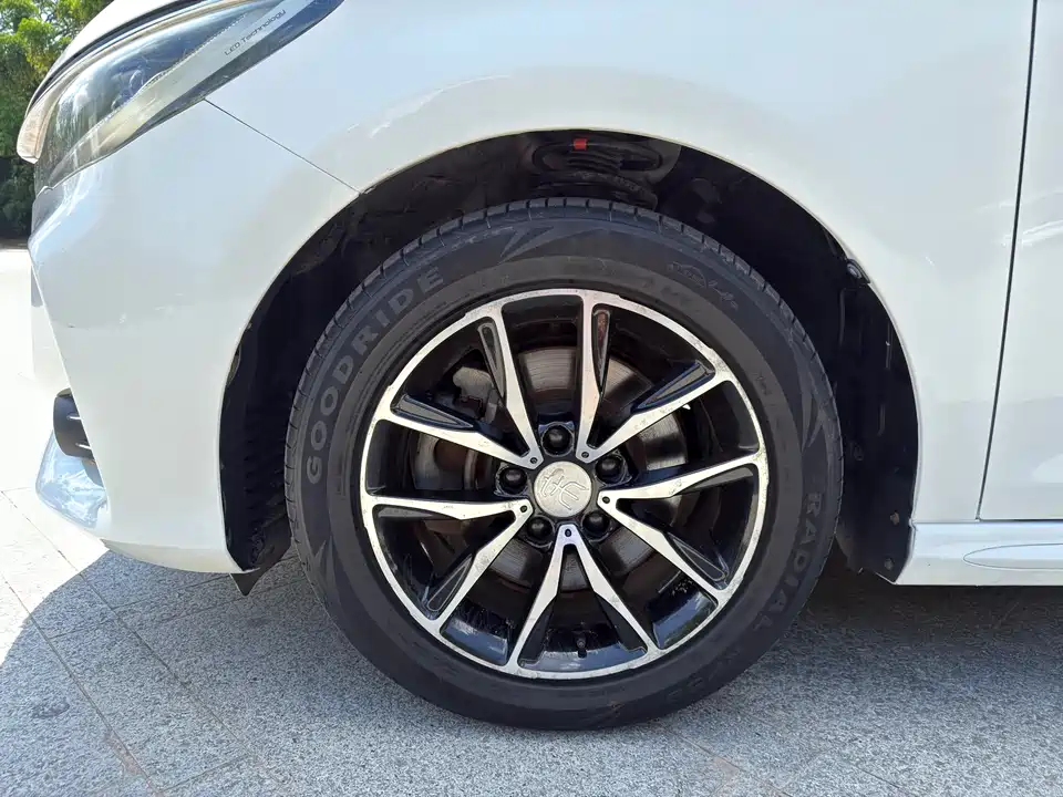 BYD Song MAX