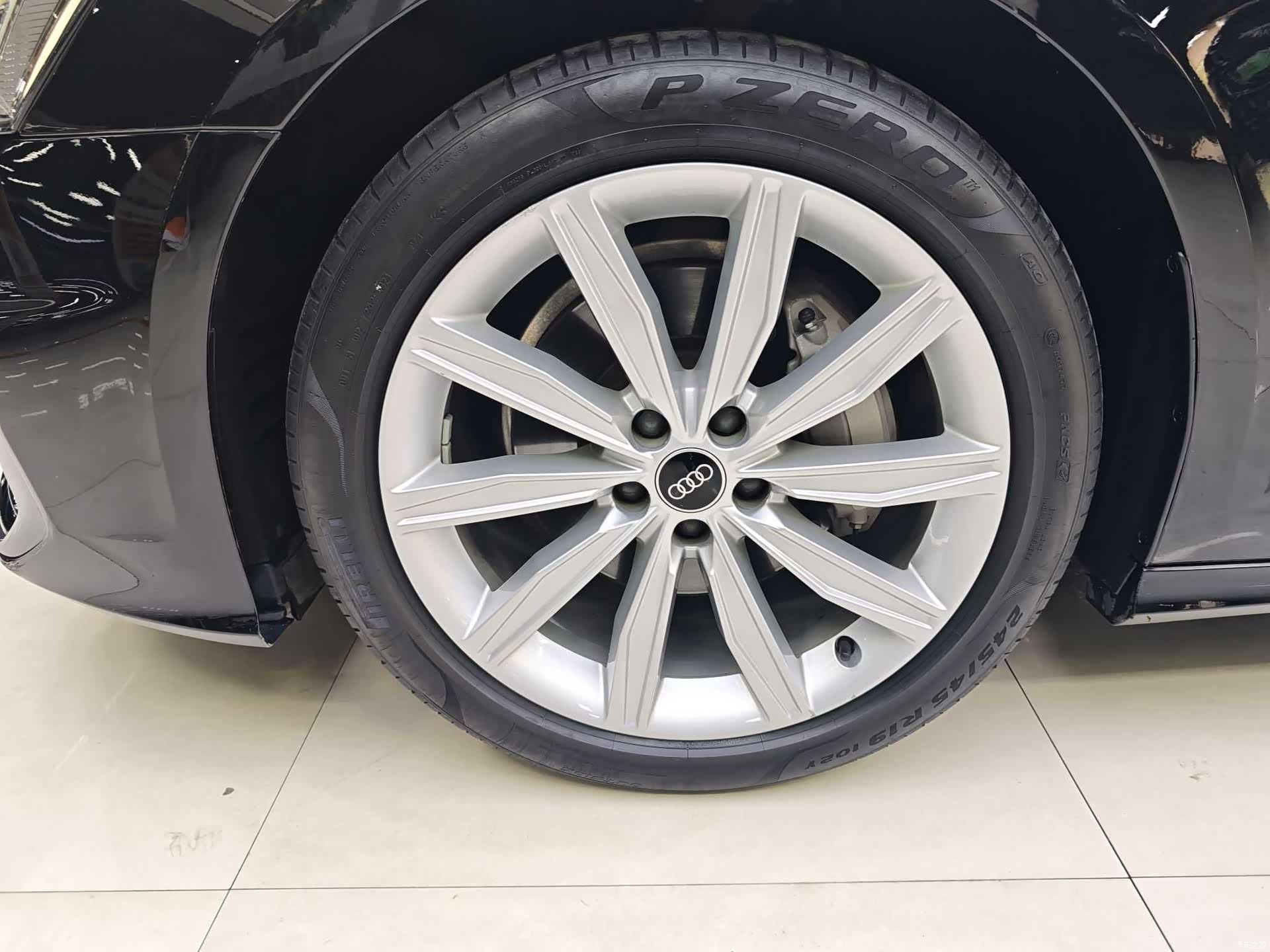 Audi A6L, 2022 4