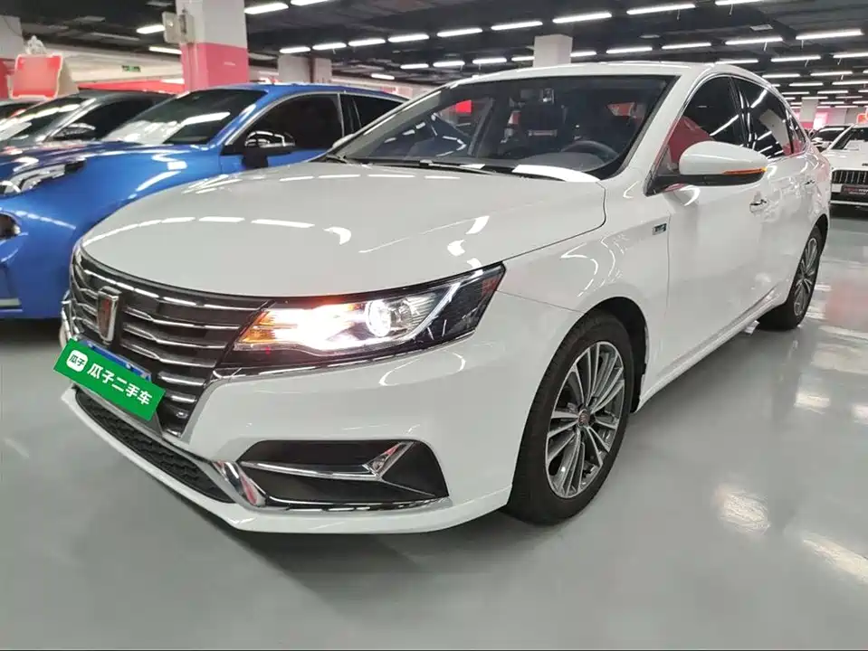 Roewe i6