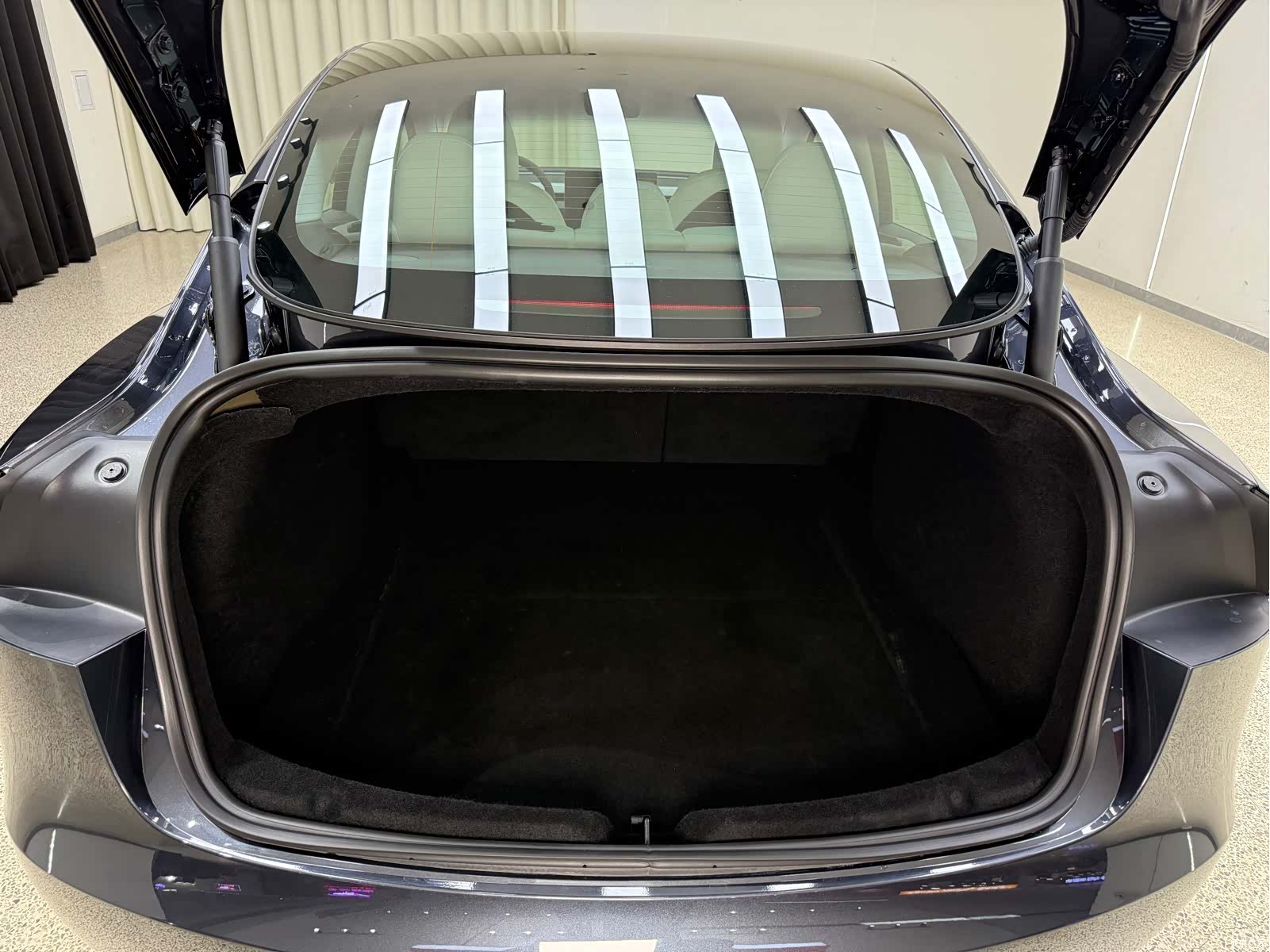 Tesla Model 3, 2024 24