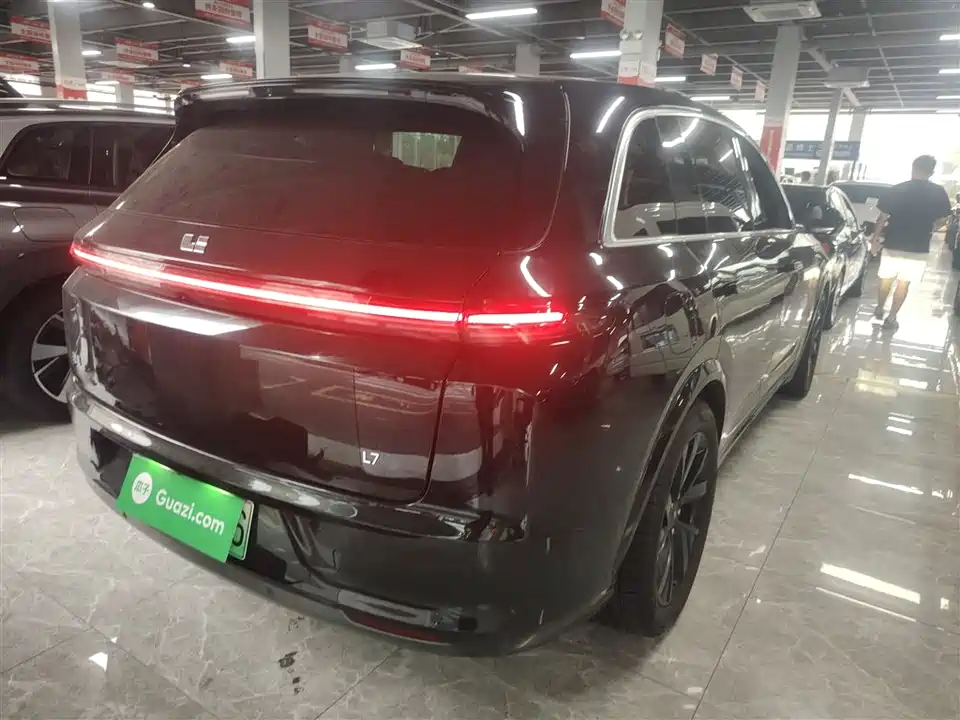 Li Auto Ideal L9