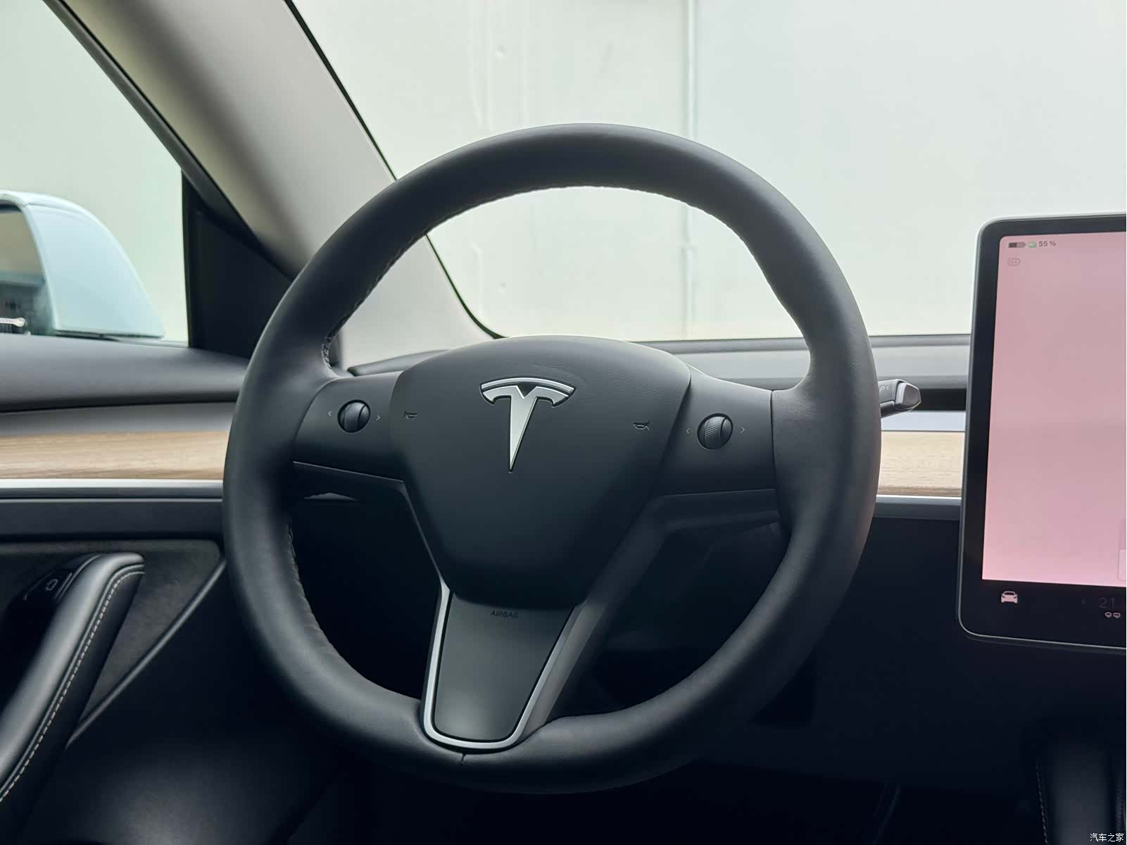 Tesla Model 3, 2023 7