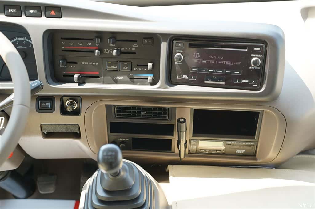 Toyota Coaster, 2016 17