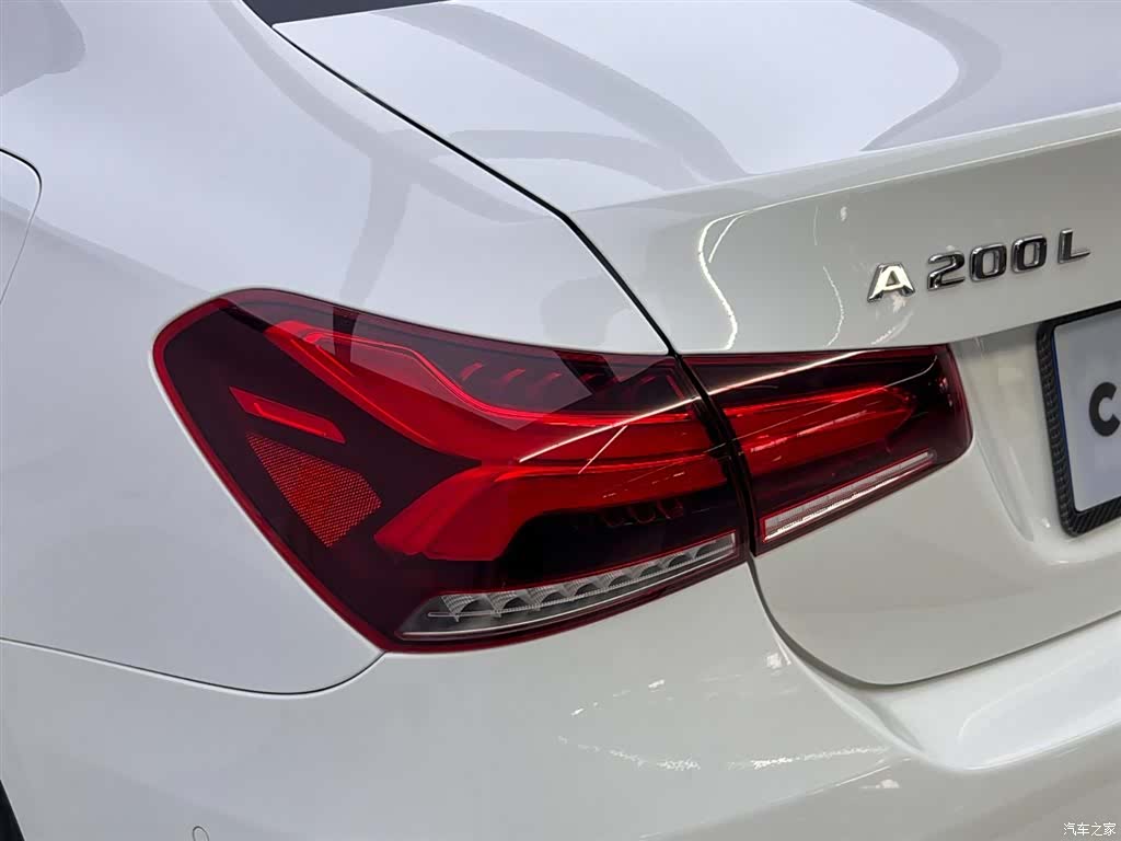 Mercedes-Benz A-Class, 2022 10