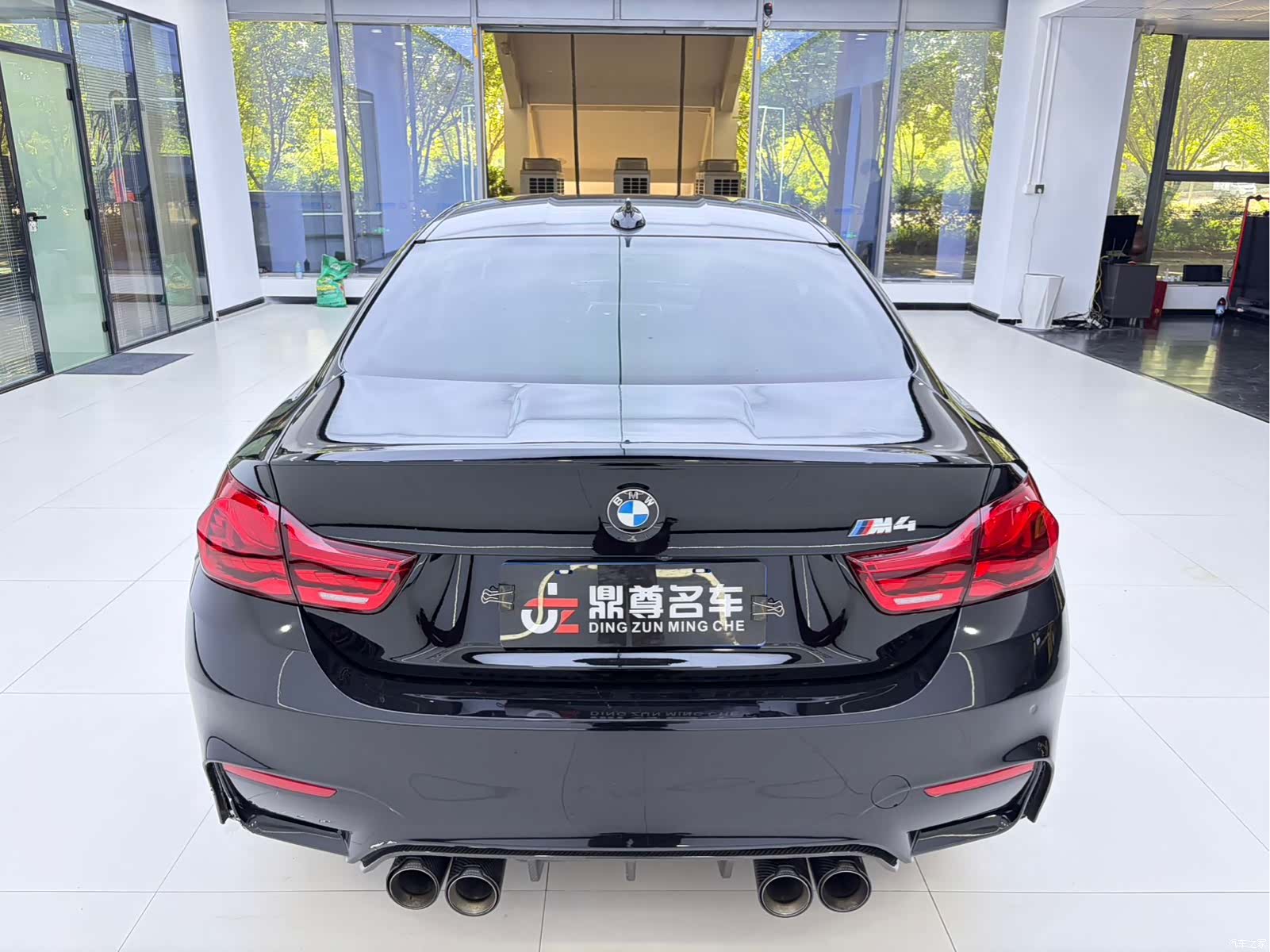 BMW M4, 2018 9