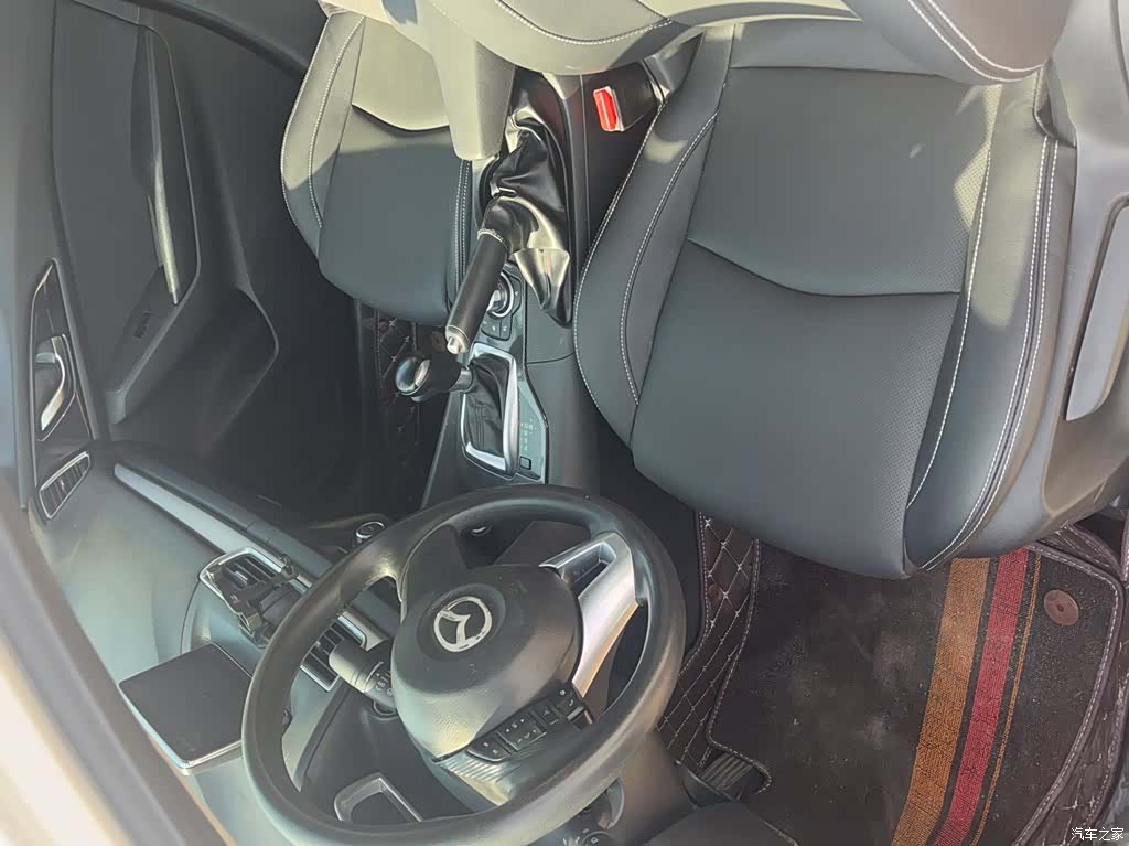 Mazda Mazda3, 2016 13