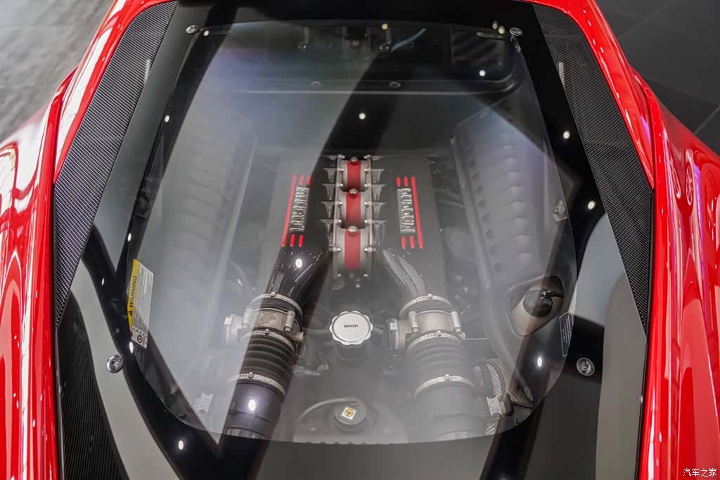 Ferrari 458, 2015 8