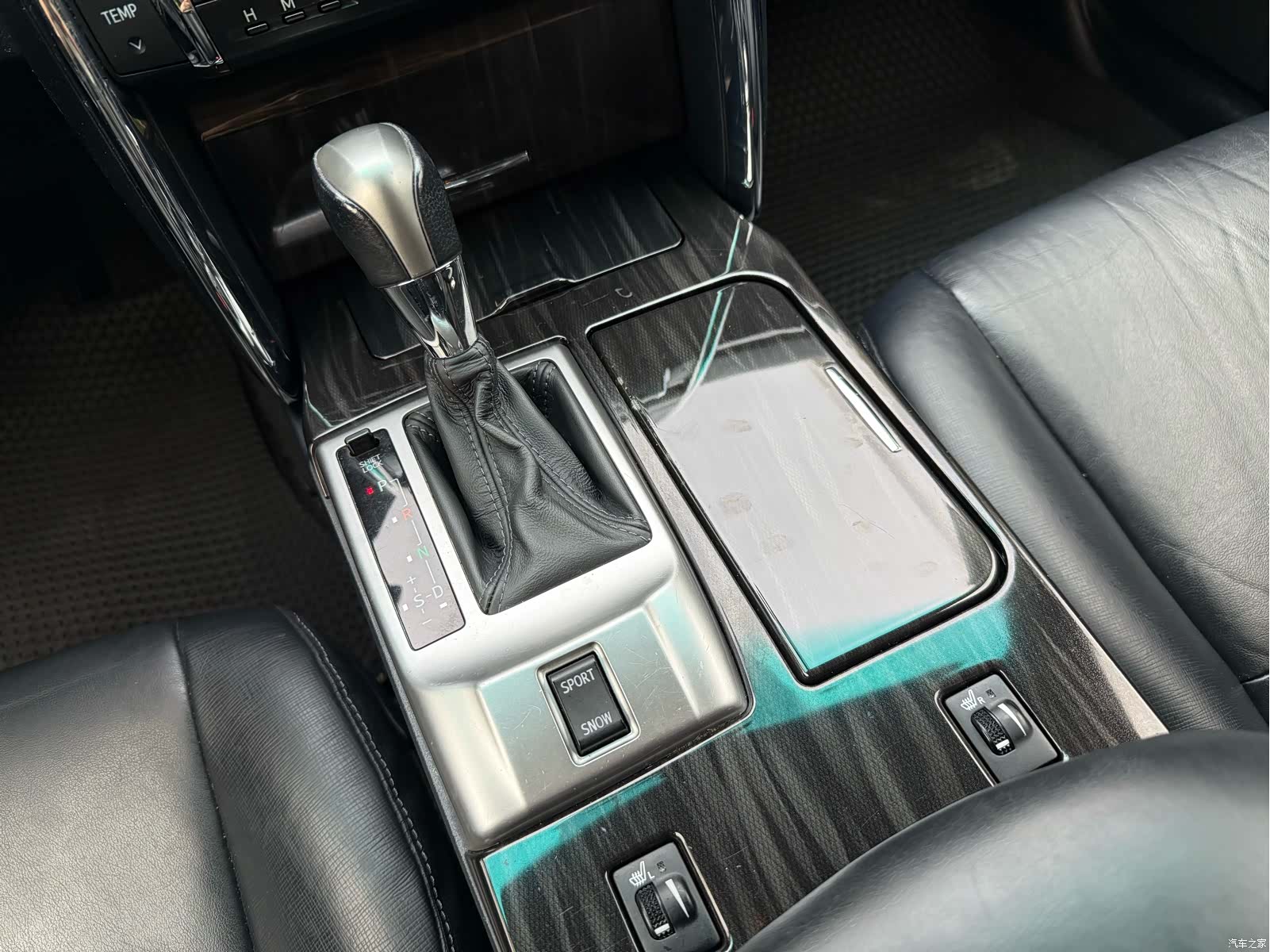 Toyota 2.5V, 2013 14