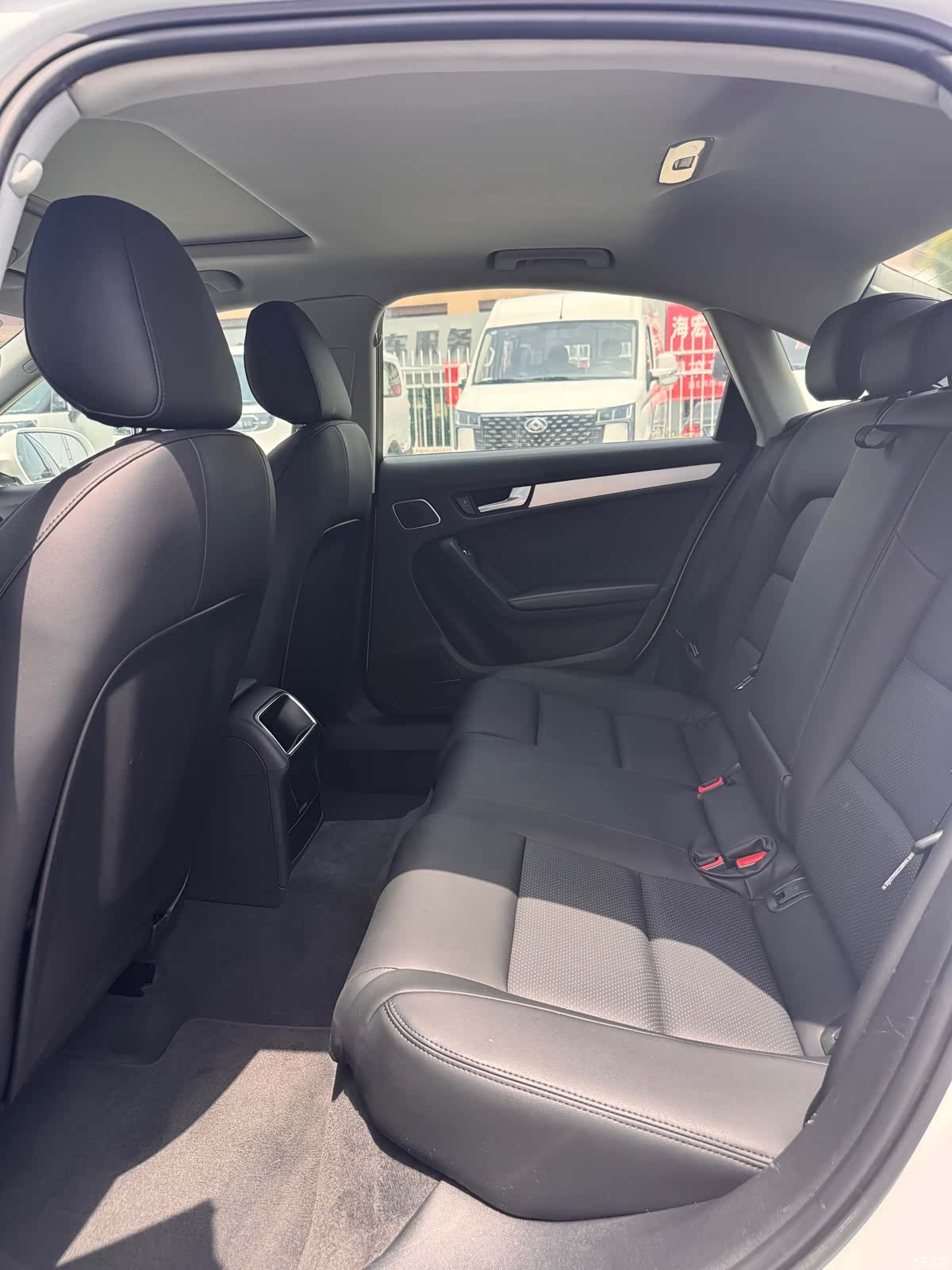 Audi A4L, 2013 16