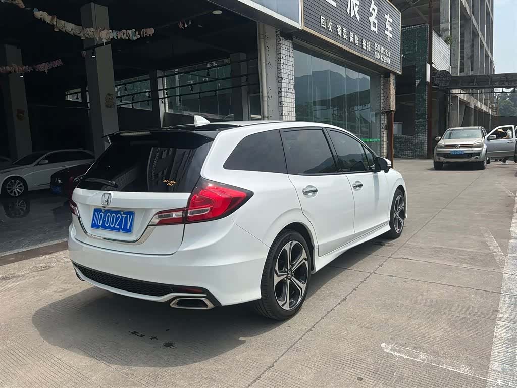 Honda Jade, 2017 7